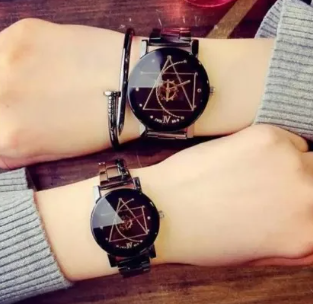 Couple Watch Fashion Creative Personality Couple Watch For Lovers Quartz Watch For Boys & Watch FOR Girls Men Fashion & Watches For Women Fashion